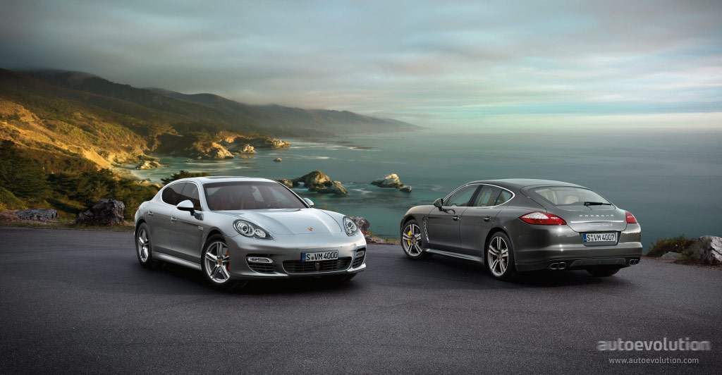 PORSCHE Panamera Turbo S