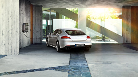 Porsche Panamera Turbo S photo 18