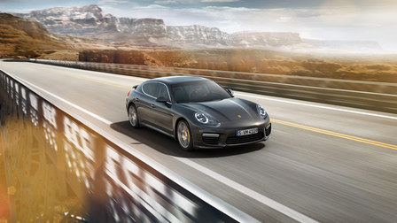 Porsche Panamera Turbo S photo 40