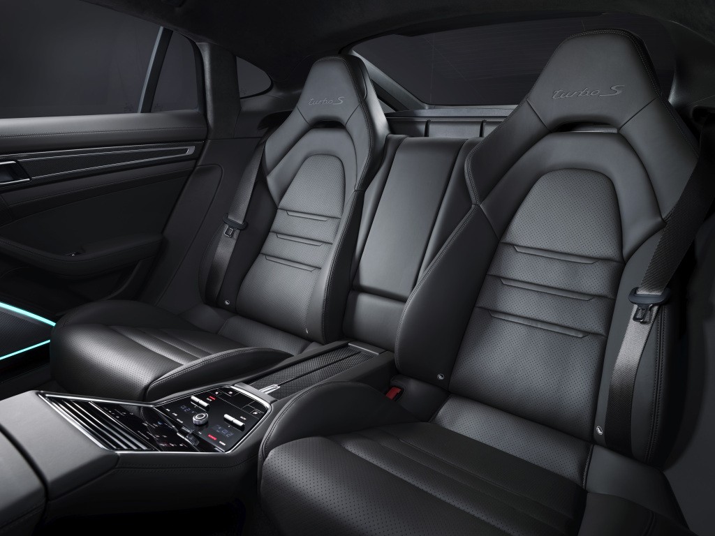 Porsche Panamera Turbo S photo 10