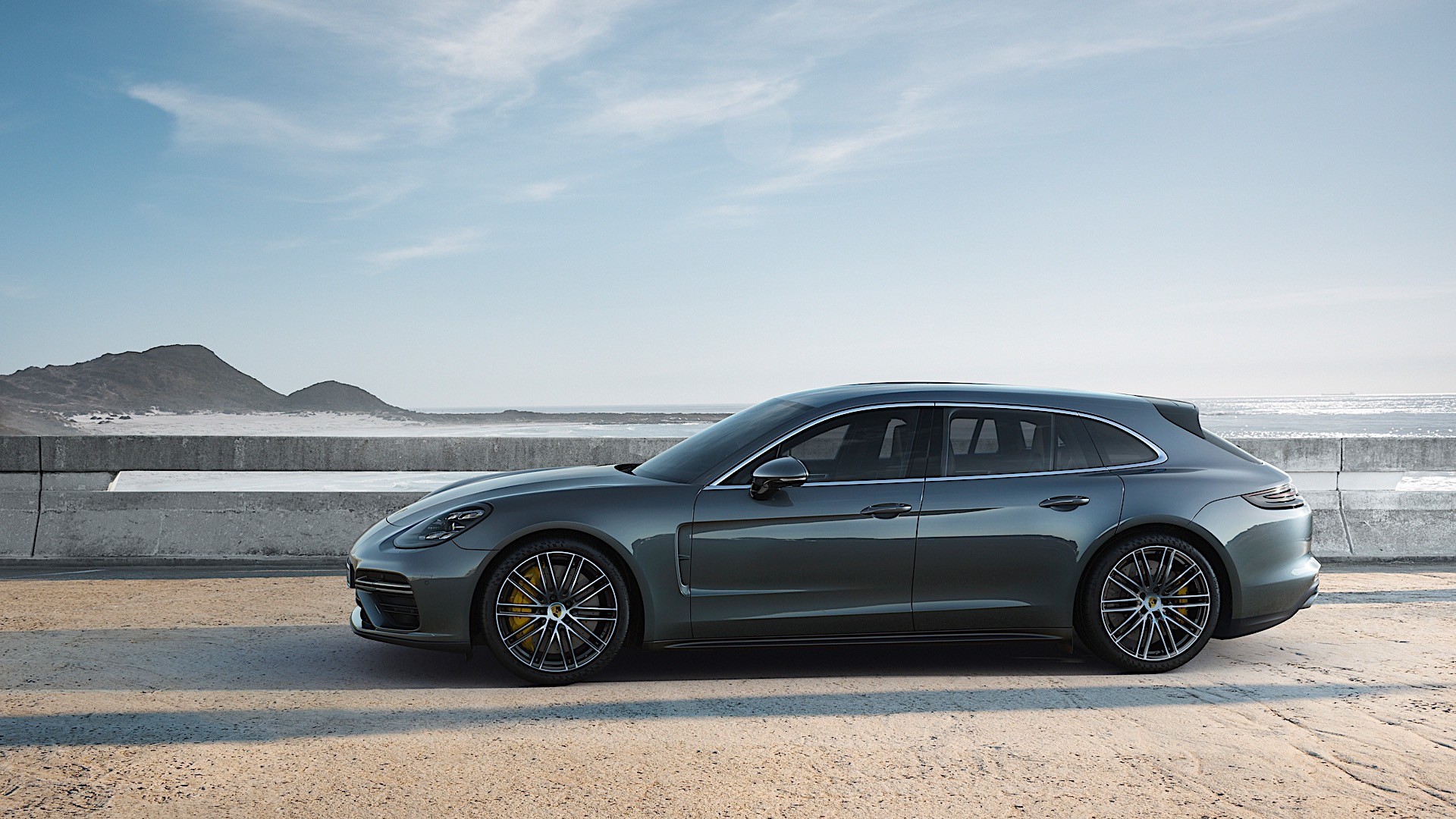 Porsche Panamera Turbo Sport Turismo photo 5