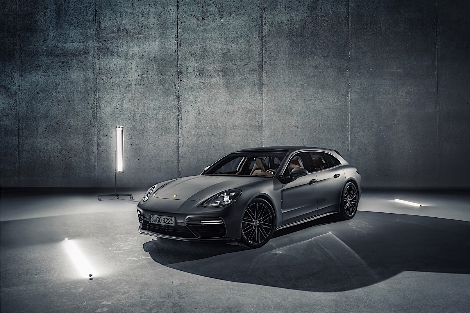 Porsche Panamera Turbo Sport Turismo photo 12