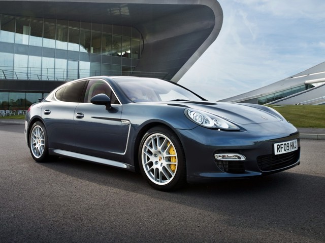 Porsche Panamera Turbo foto 18