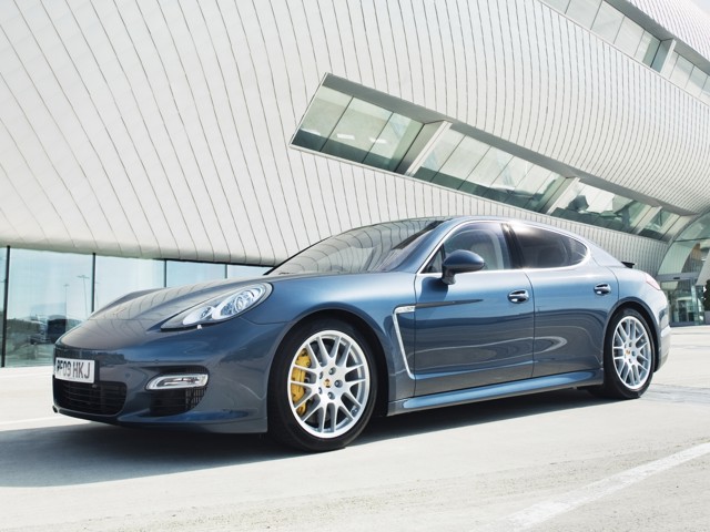 Porsche Panamera Turbo foto 21