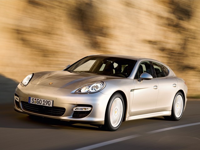 Porsche Panamera Turbo foto 34