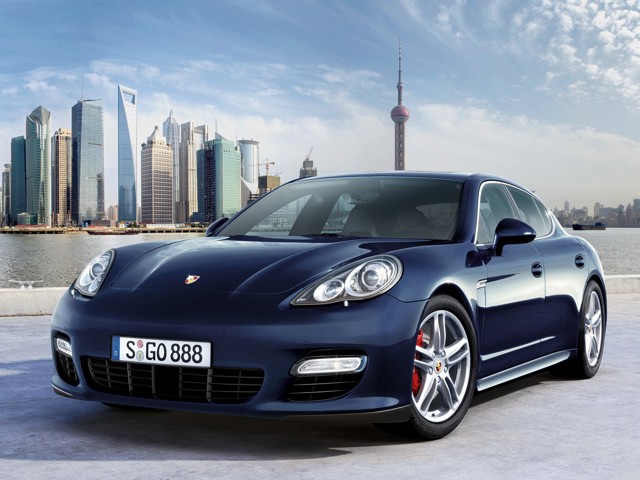 Porsche Panamera Turbo foto 44