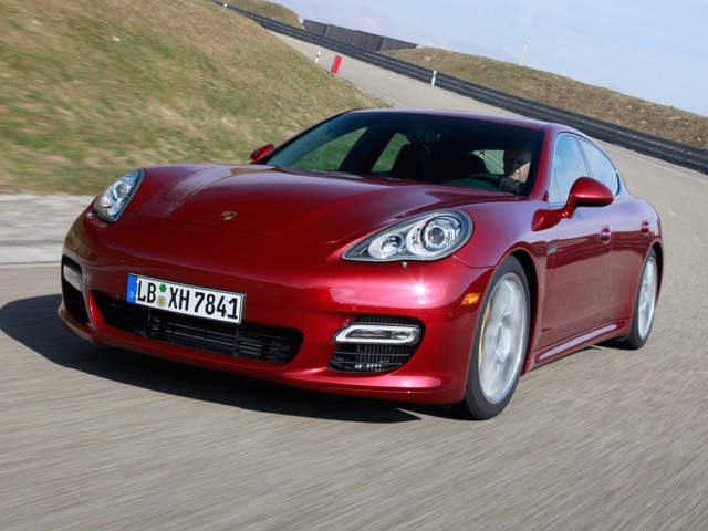 Porsche Panamera Turbo foto 45