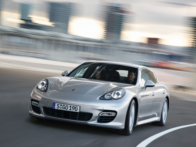 Porsche Panamera Turbo foto 54