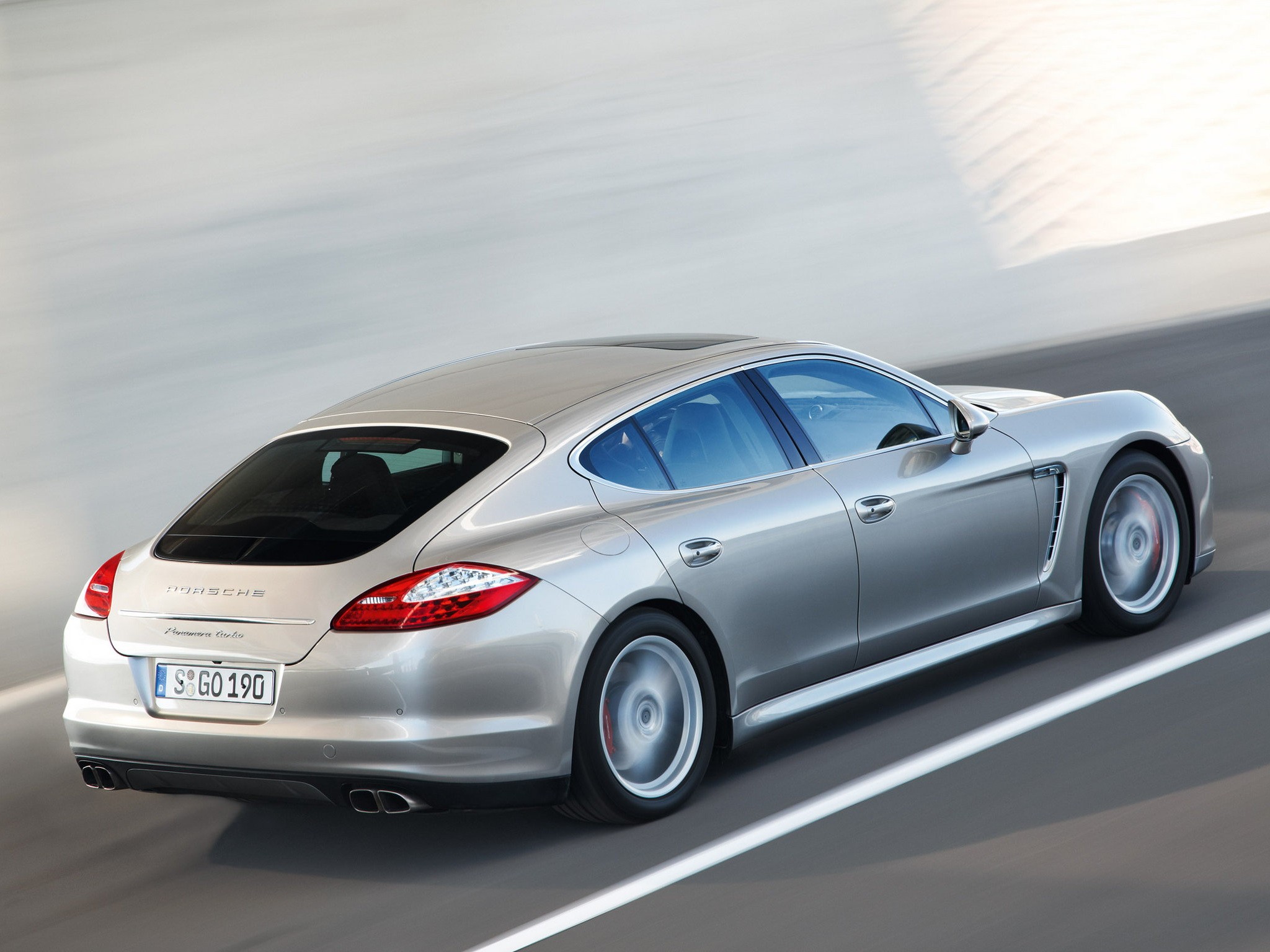 Porsche Panamera Turbo photo 57