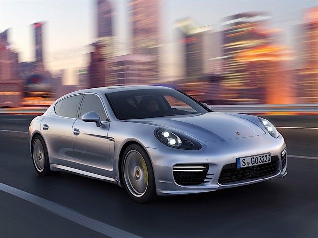 Porsche Panamera Turbo photo 8