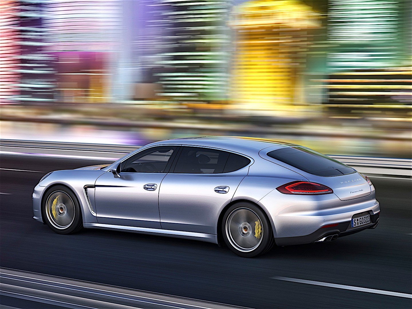 Porsche Panamera Turbo photo 27