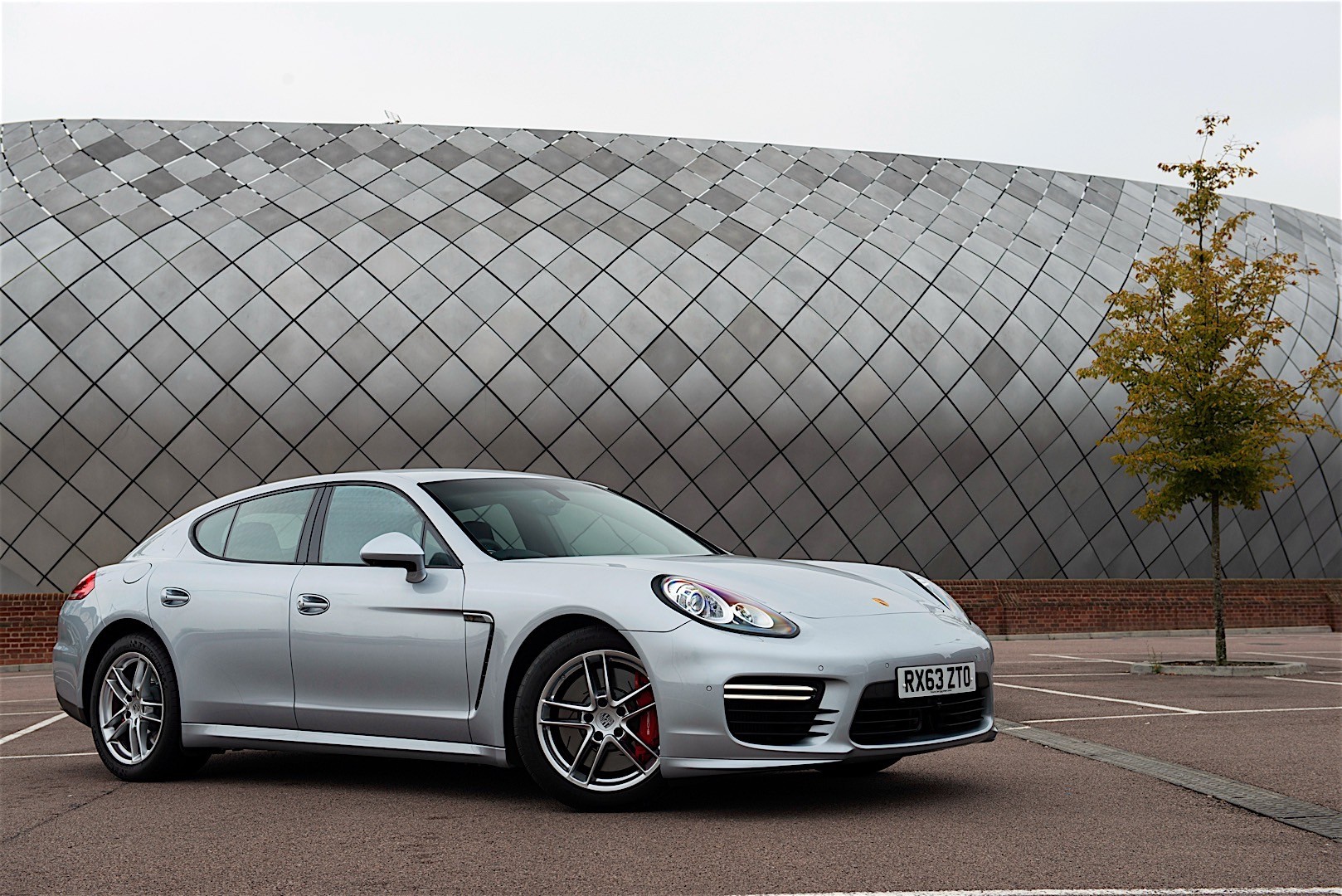 Porsche Panamera Turbo photo 28