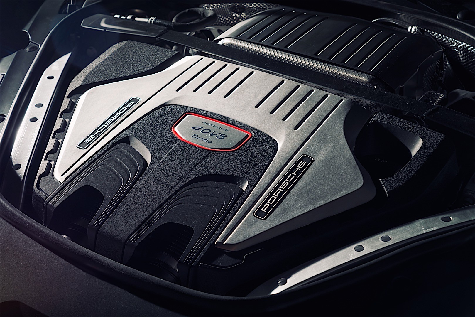 Porsche Panamera Turbo photo 31