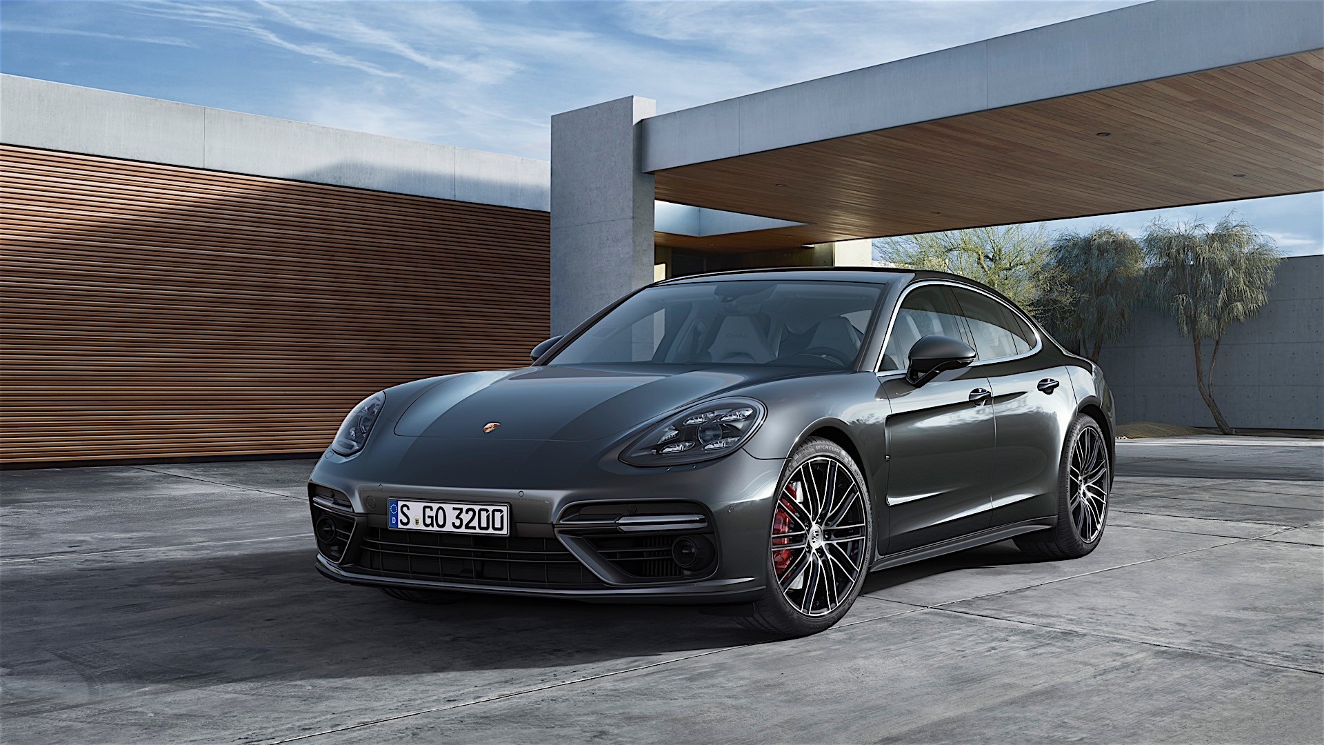 Porsche Panamera Turbo photo 4