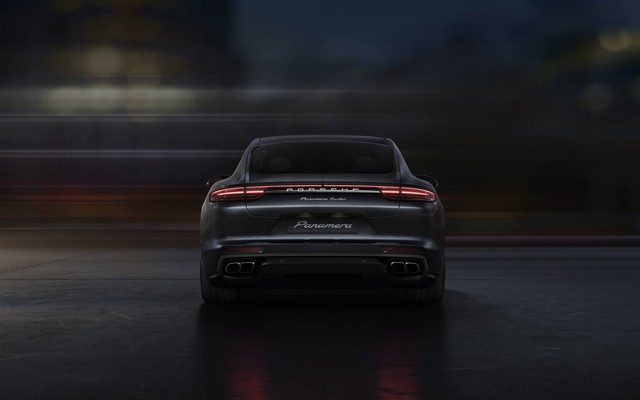 Porsche Panamera Turbo photo 20