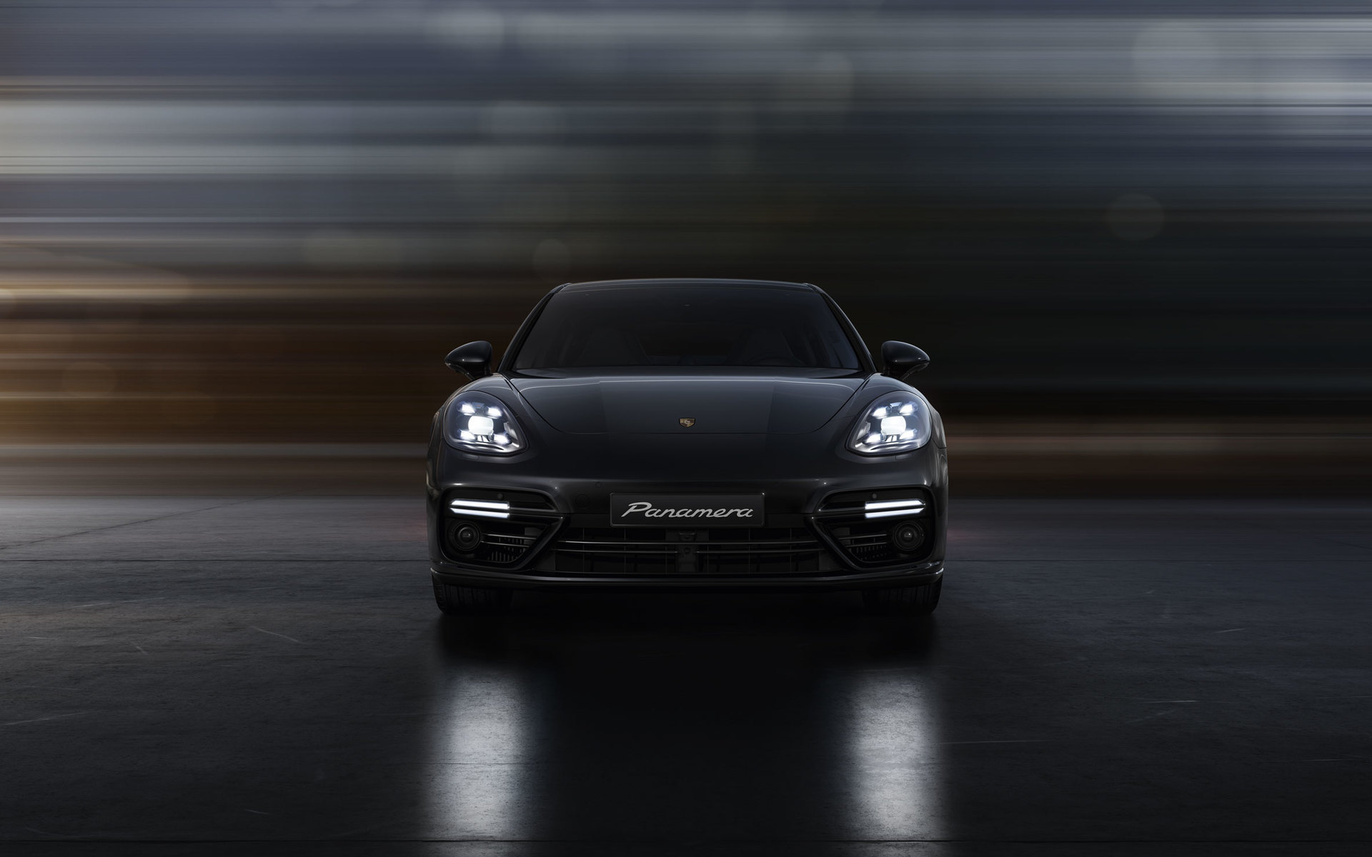 Porsche Panamera Turbo photo 21