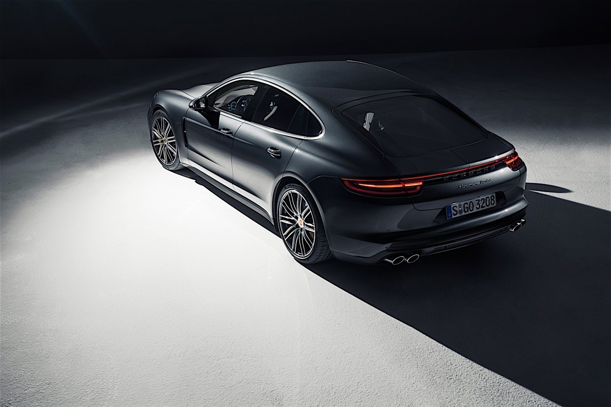 Porsche Porsche Panamera Turbo