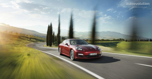PORSCHE Panamera
