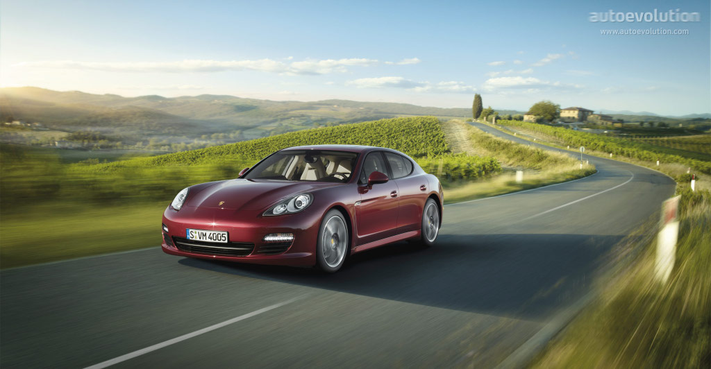 Porsche Panamera photo 2