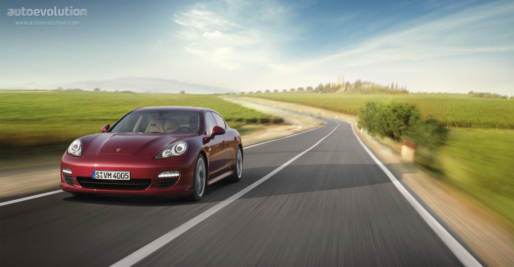 Porsche Panamera photo 3