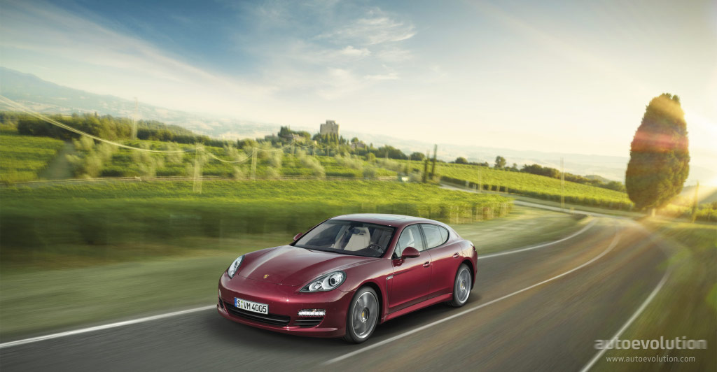 Porsche Panamera photo 4