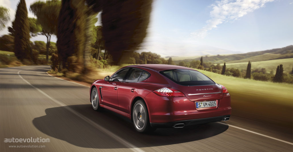Porsche Panamera photo 5