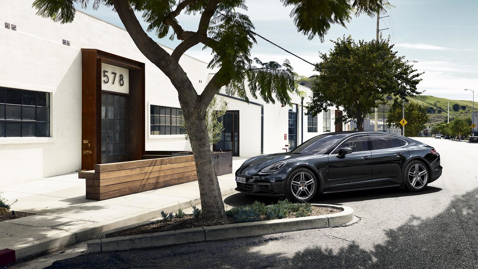 Porsche Panamera photo 12
