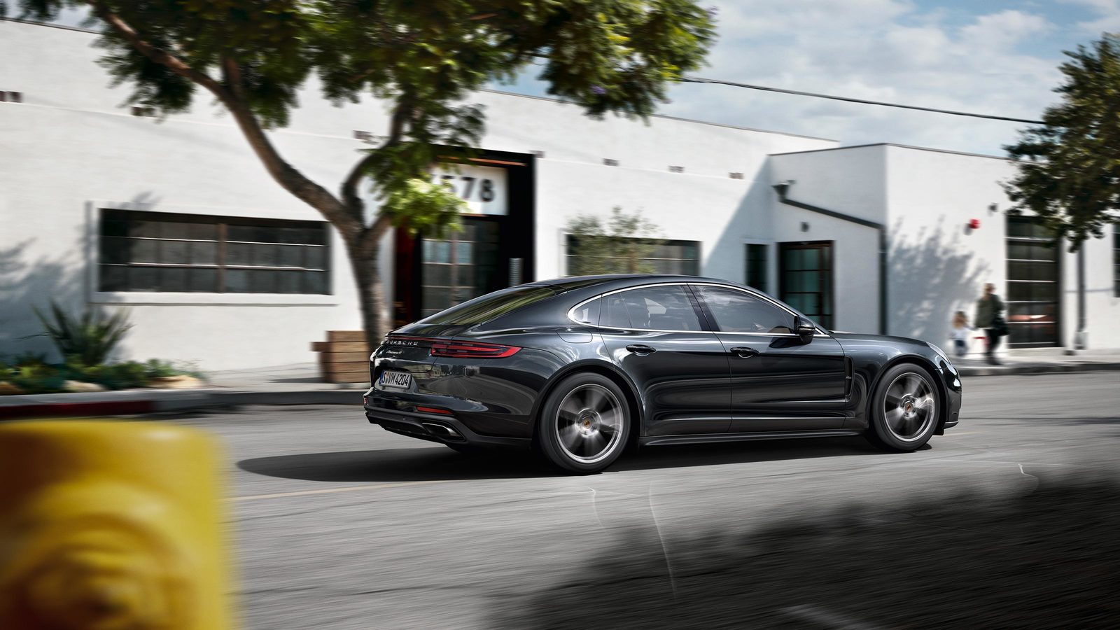 Porsche Panamera photo 14