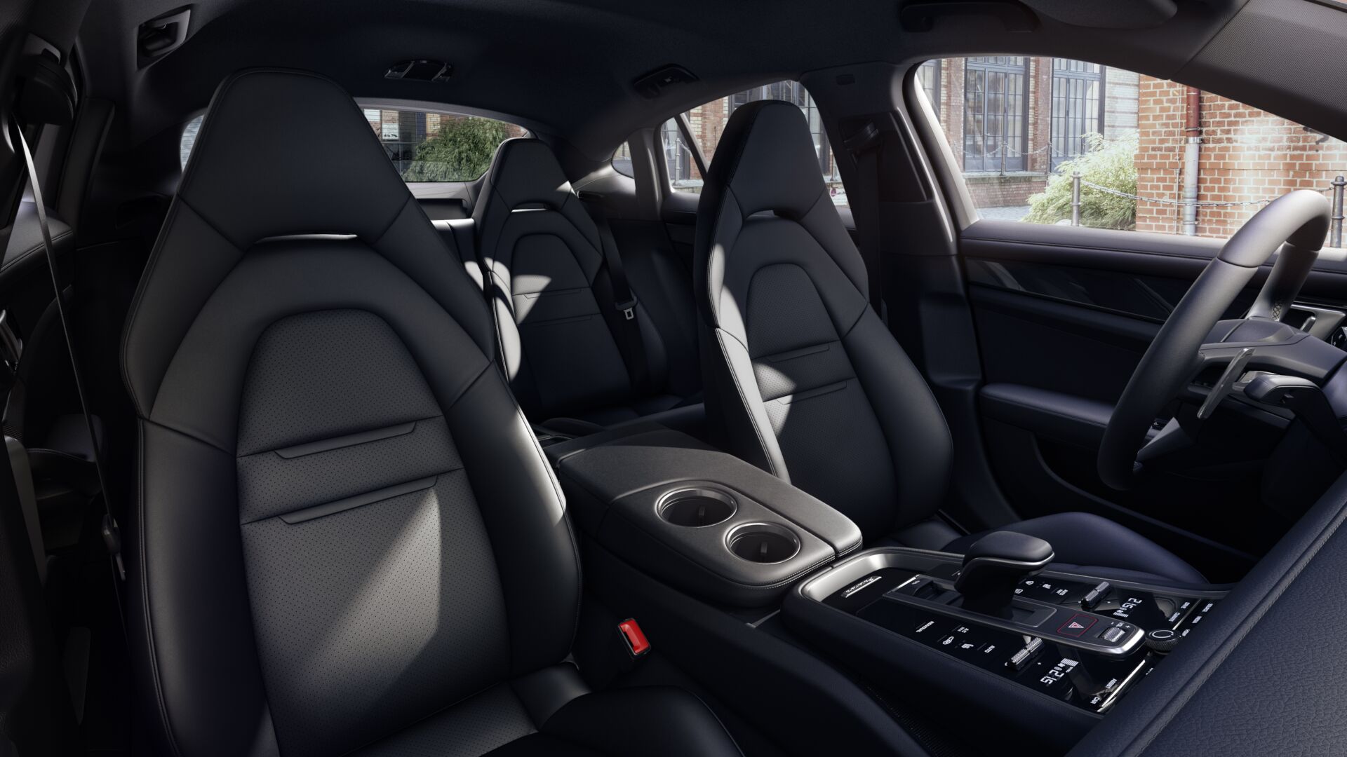 Porsche Panamera photo 5