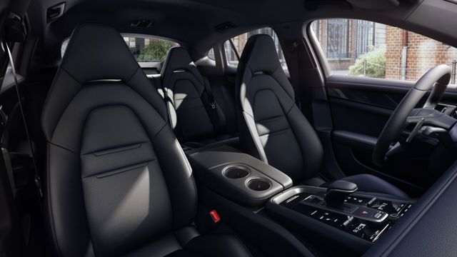 Porsche Panamera photo 5