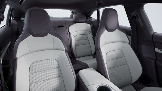 Porsche Taycan Cross Turismo photo 8