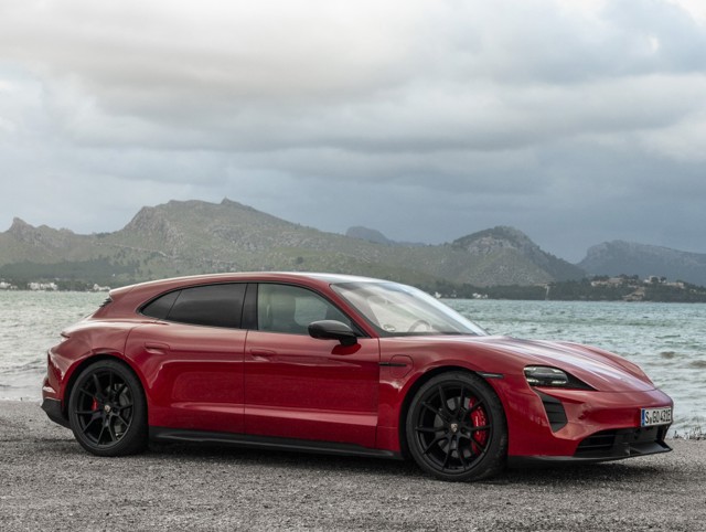 Porsche Taycan Gts Sport Turismo photo 12