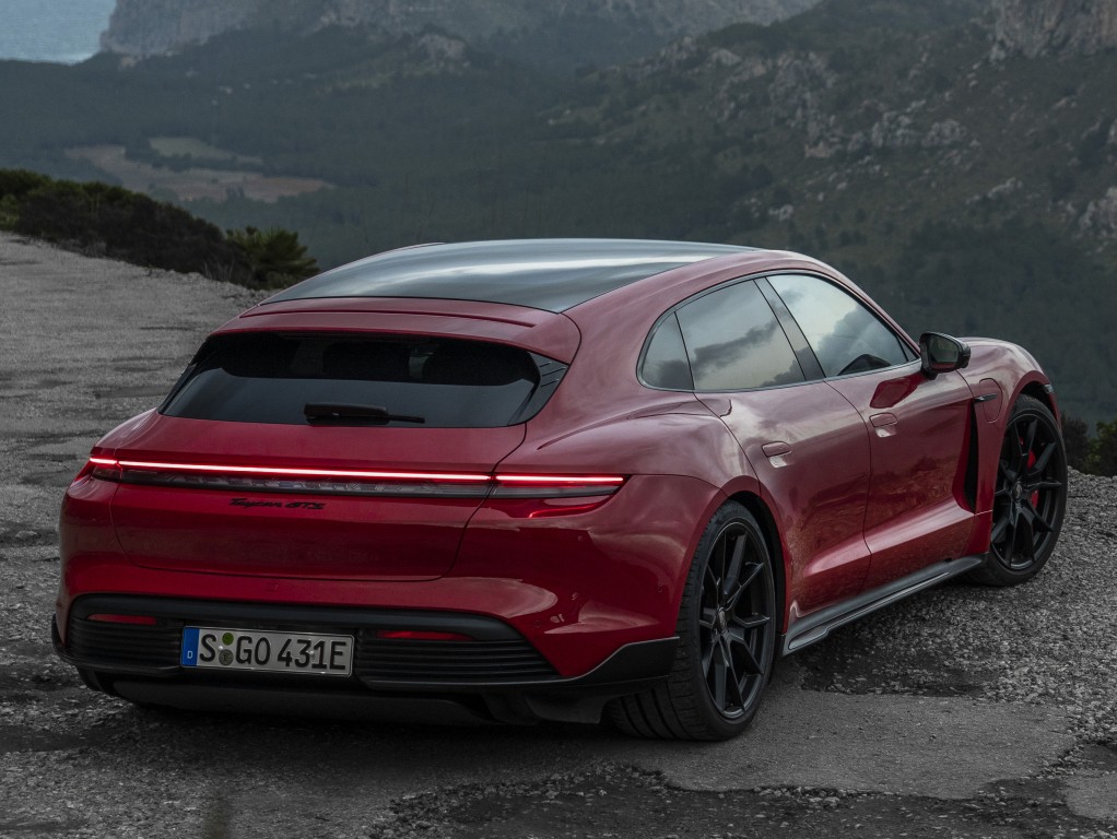 Porsche Taycan Gts Sport Turismo photo 23