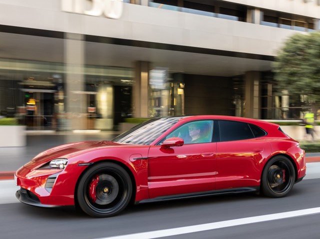 Porsche Taycan Gts Sport Turismo photo 26