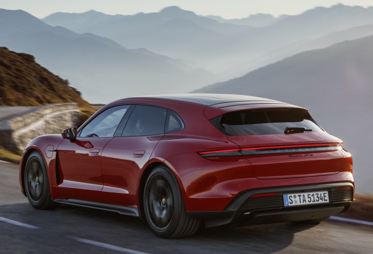 Porsche Porsche Taycan Gts Sport Turismo