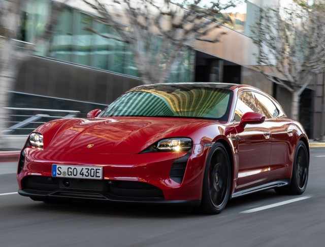 Porsche Taycan Gts Sport Turismo photo 2