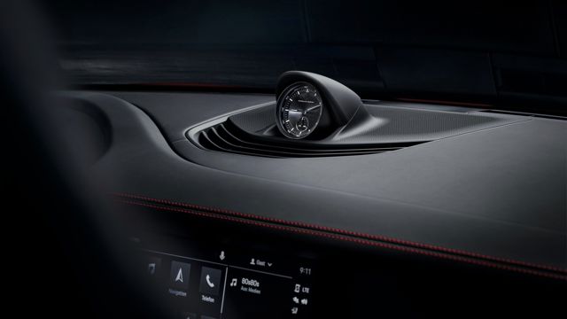 Porsche Taycan Gts photo 24
