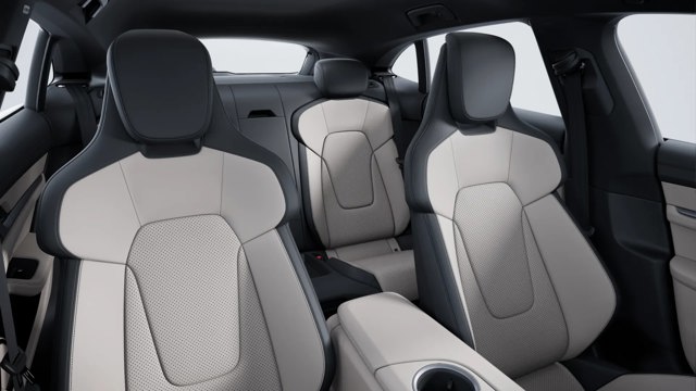 Porsche Taycan Sport Turismo photo 33