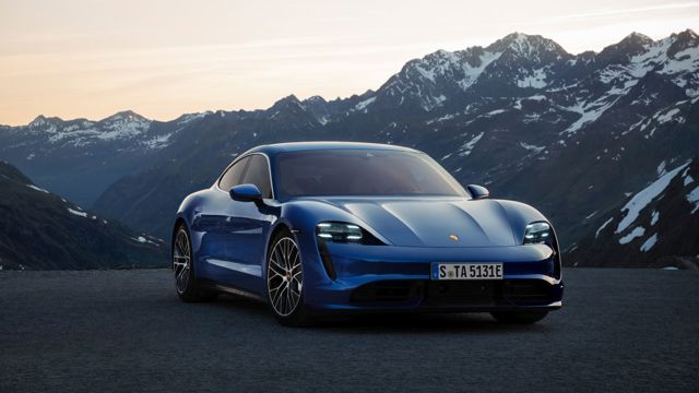 Porsche Taycan Turbo photo 10