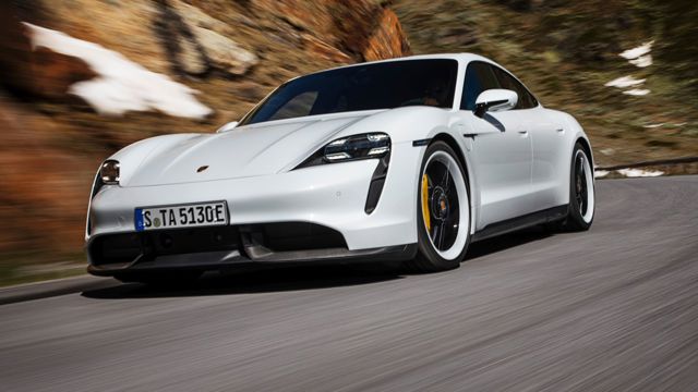 Porsche Taycan Turbo photo 17
