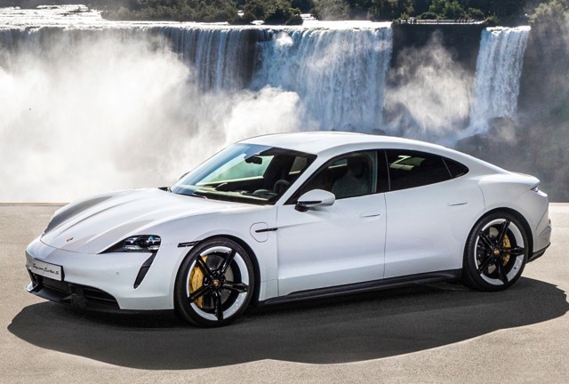 Porsche Taycan Turbo photo 21