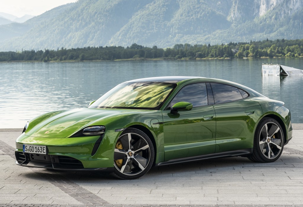 Porsche Taycan Turbo photo 45