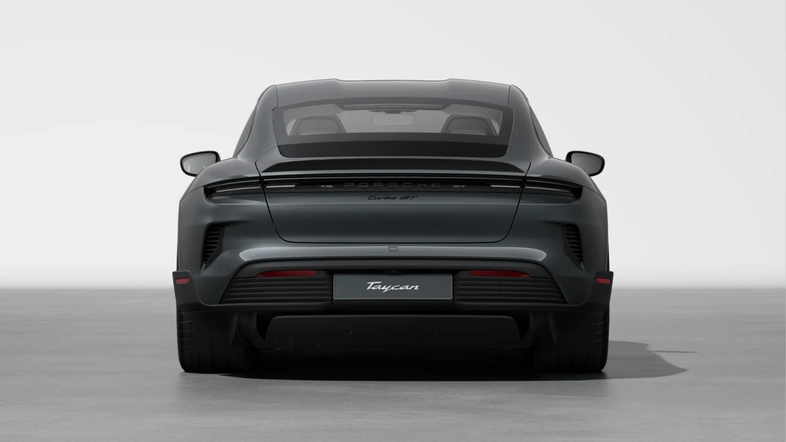 Porsche Taycan Turbo photo 11