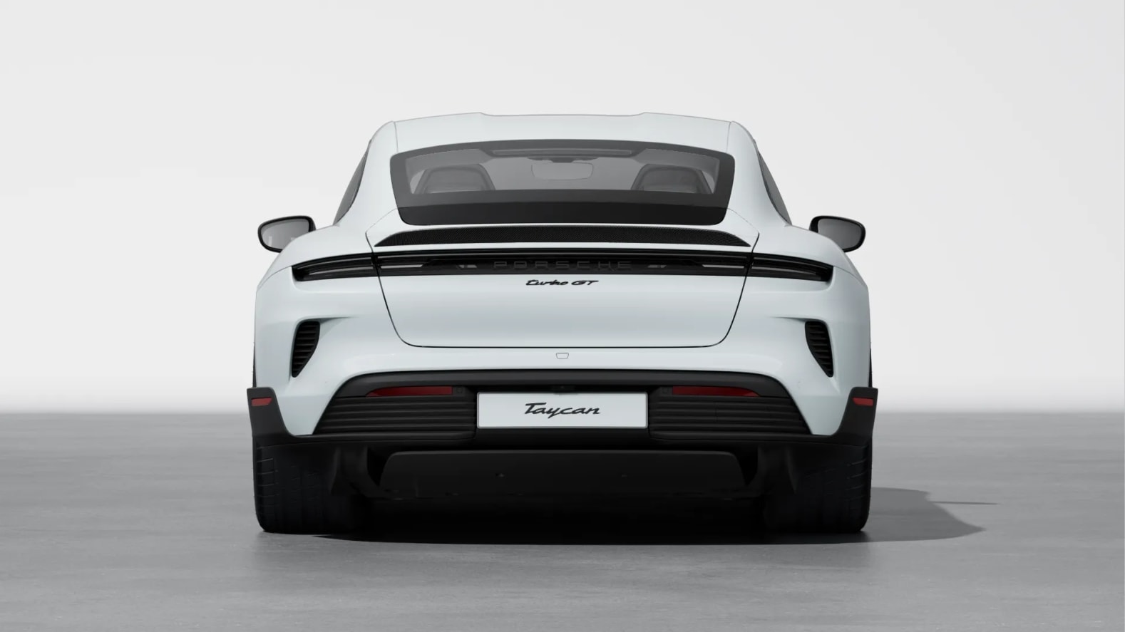 Porsche Taycan Turbo photo 5