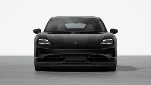 Porsche Taycan photo 8