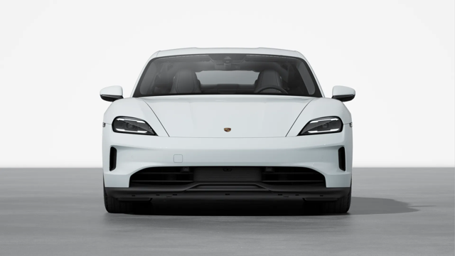 Porsche Taycan photo 3