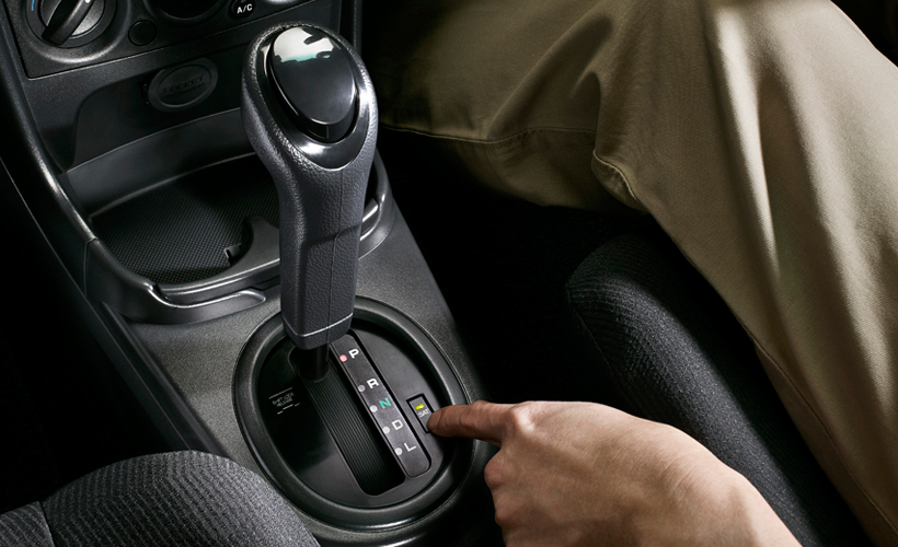 Proton Saga photo 18