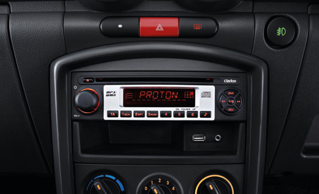 Proton Saga photo 13