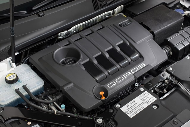 Qoros 3 photo 23