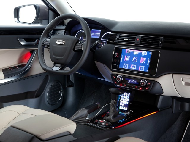 Qoros 3 Foto 48